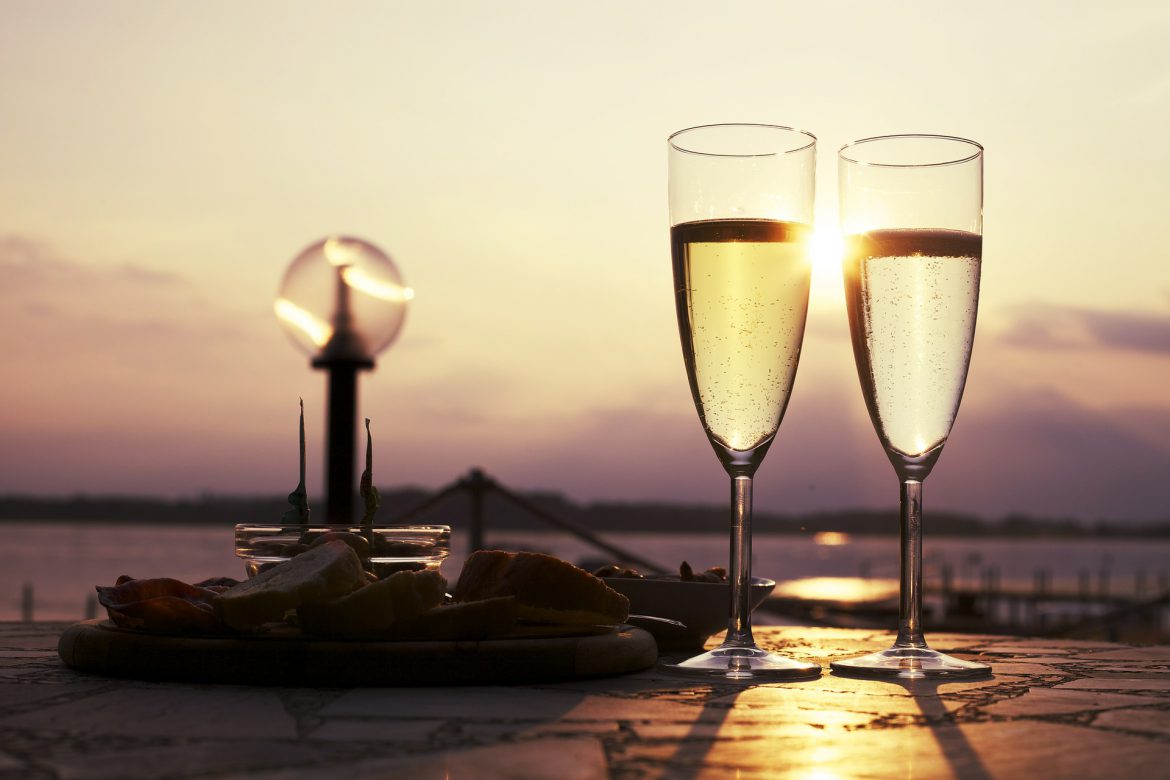 aperitif-407102_1920